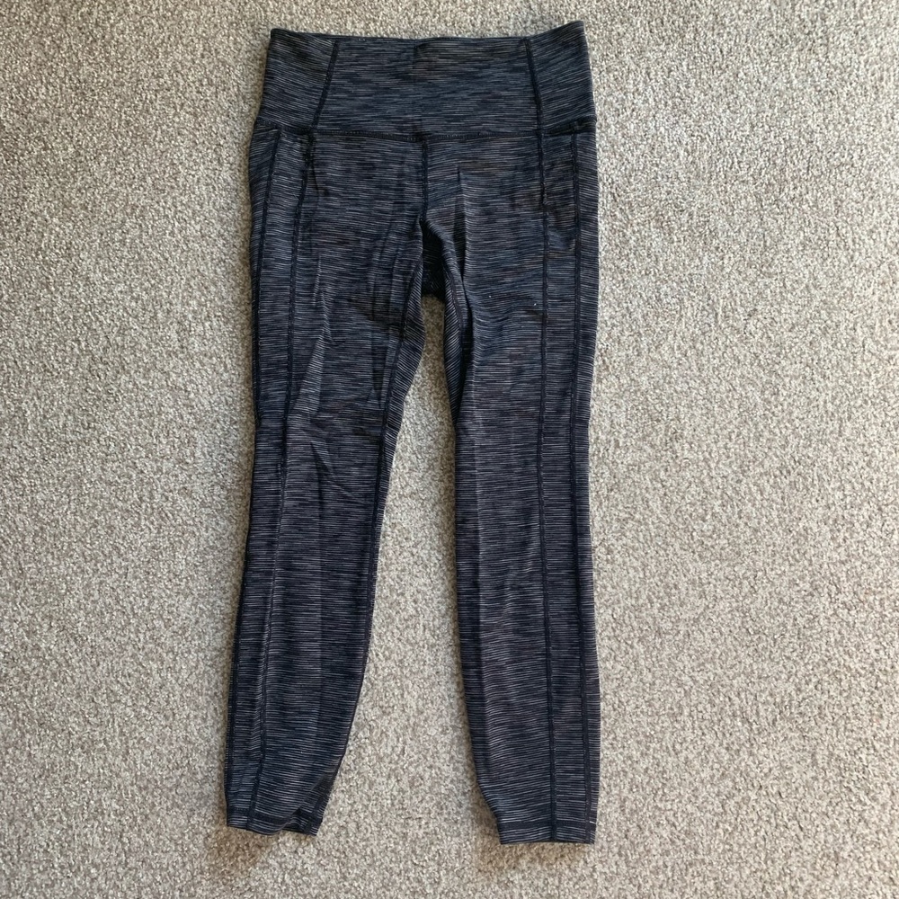 Athleta 7/8 Leggings
